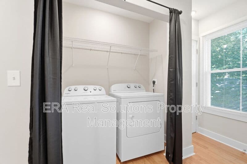 Columbus Condo: 871 Bellows Ave