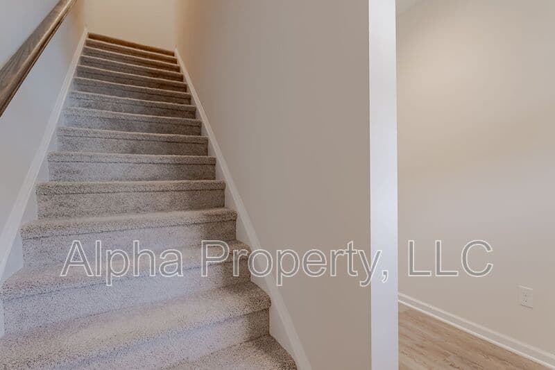 Greer Townhome: 8 Sabine Leaf Ct