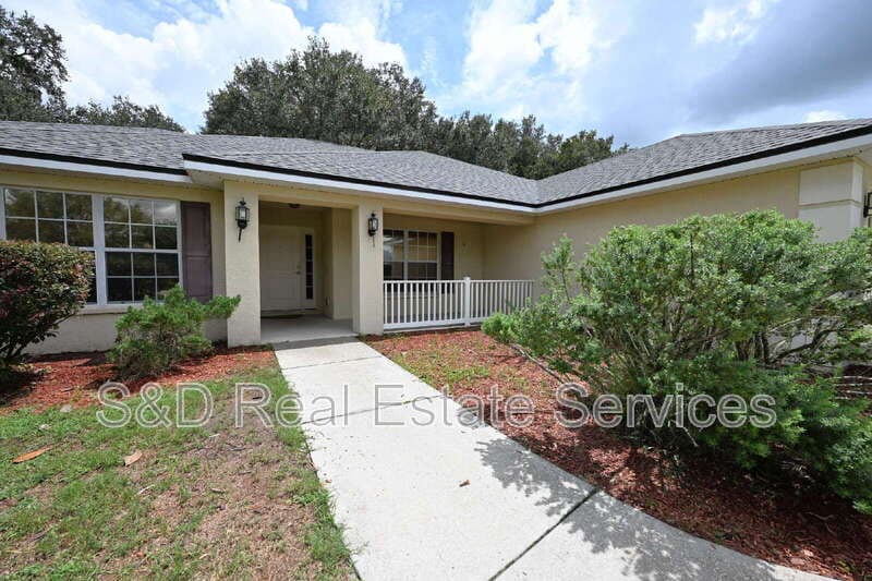 Bartow House: 1631 Taylor Landing Dr