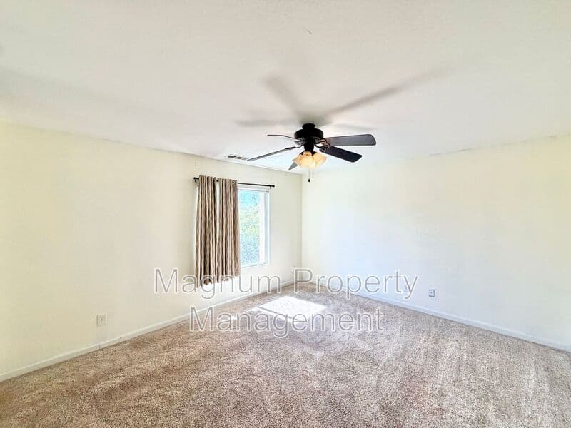 Menifee House: 33602 Magnetite St.