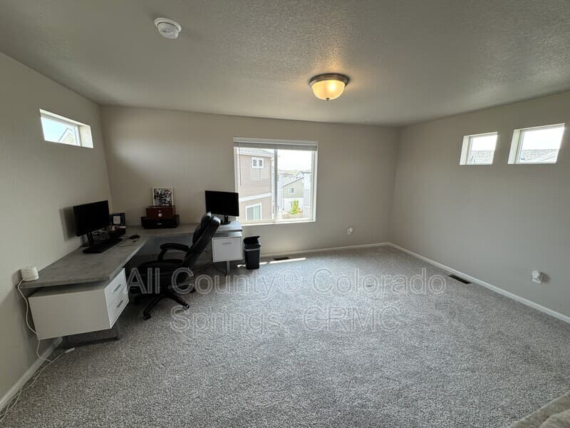 Colorado Springs House: 5635 Dakan Loop