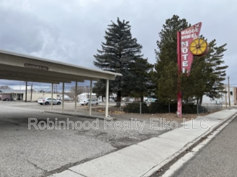 Wells Condo: 340 6th Street #19