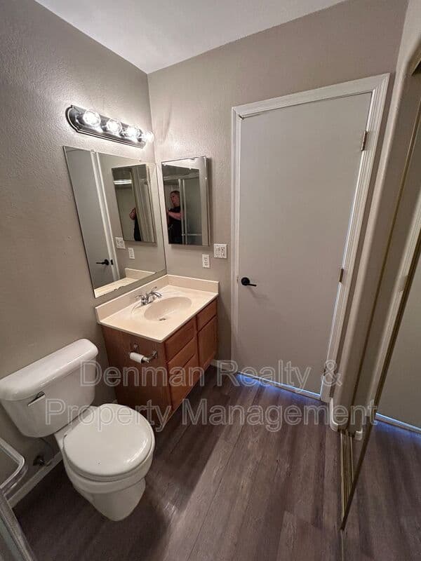 Mesa House: 5808 E. Brown Road