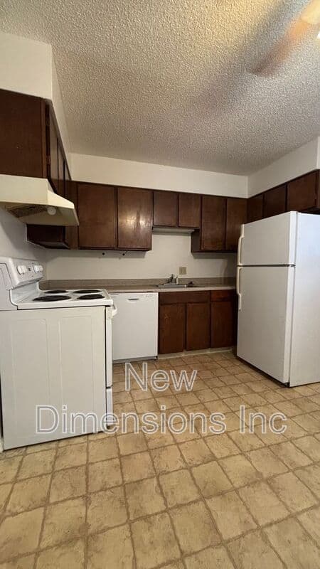 Reno House: 73 Vine Street