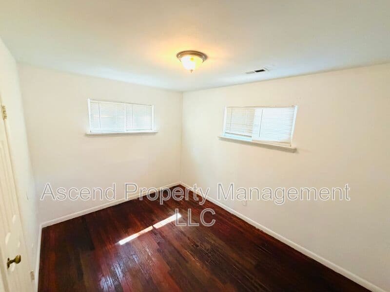 Chattanooga House: 1113 Jarvis Ave