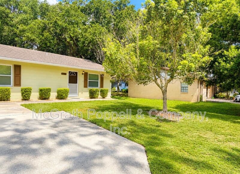 Lakeland Condo: 7704 Chase Rd