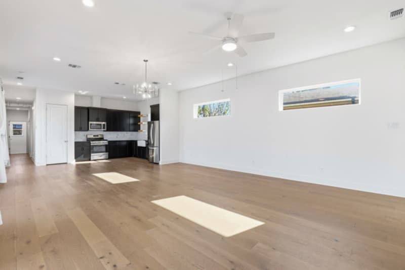 Fort Worth House: 2825 Townsend Drive