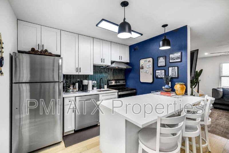 Austin Condo: 3806 Southridge Dr