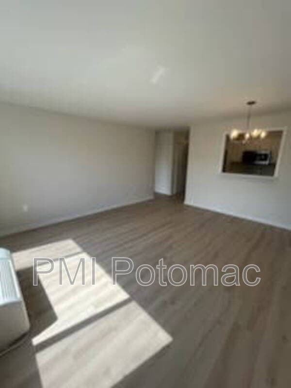 Washington Condo: 2501 Calvert Street Northwest