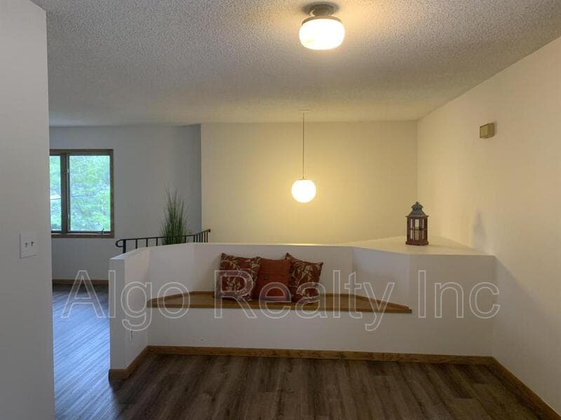 Minneapolis Condo: 2954 Northeast Taylor Street - 2