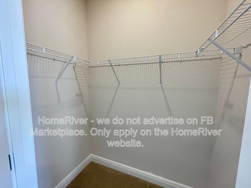 ZEPHYRHILLS House: 2333 STRATTEN DR