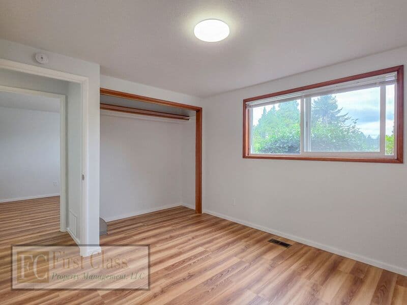 PORTLAND House: 13900 NW SPRINGVILLE RD