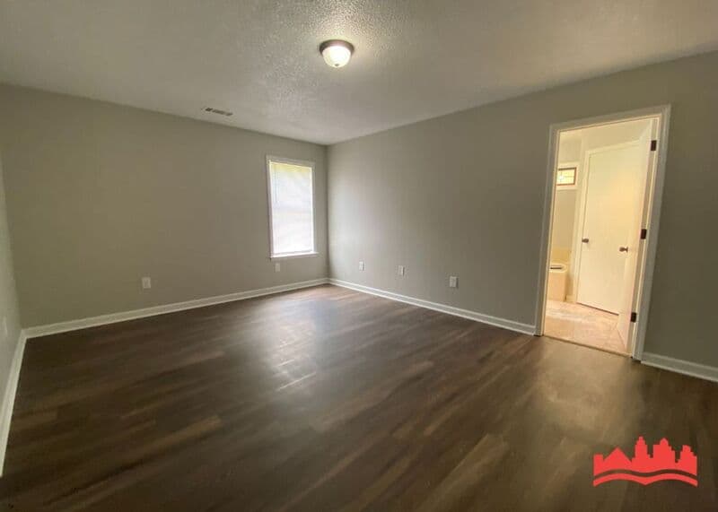 Olive Branch House: 7211 Grove Park Rd