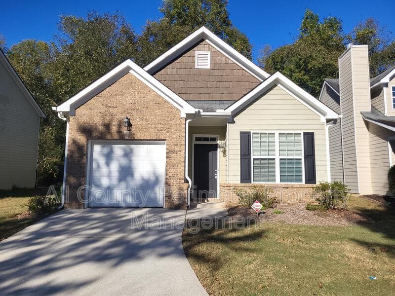Braselton House: 6885 White Walnut Way