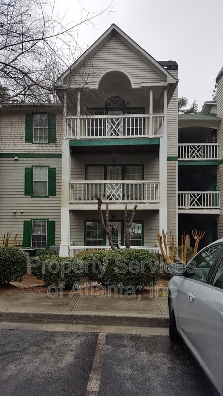 Decatur Condo: 3524 Shepherds Path