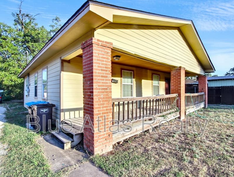 Fort Worth House: 2937 South Adams Street - 1
