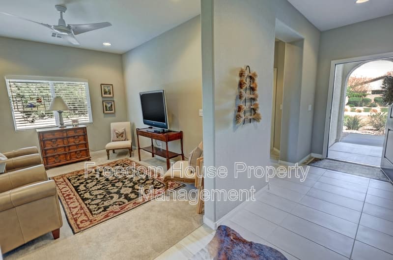 Pahrump House: 5245 East La Campana Drive