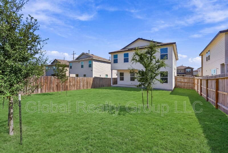San Antonio House: 1159 Pacific Monarch