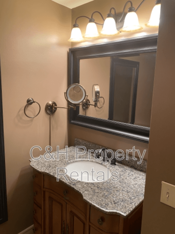 Billings Condo: 2080 Glasser Place - 1