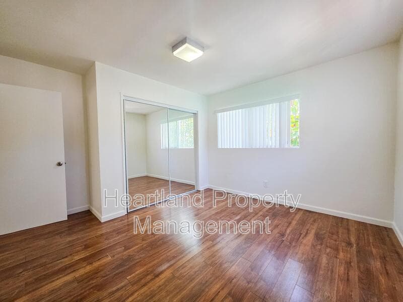 San Diego Condo: 859 Agate Street