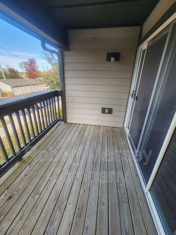 Louisville Condo: 5301 Pacer Lane