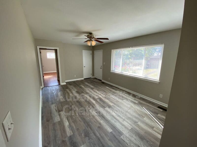Hixson House: 1261 Northern Hills Road