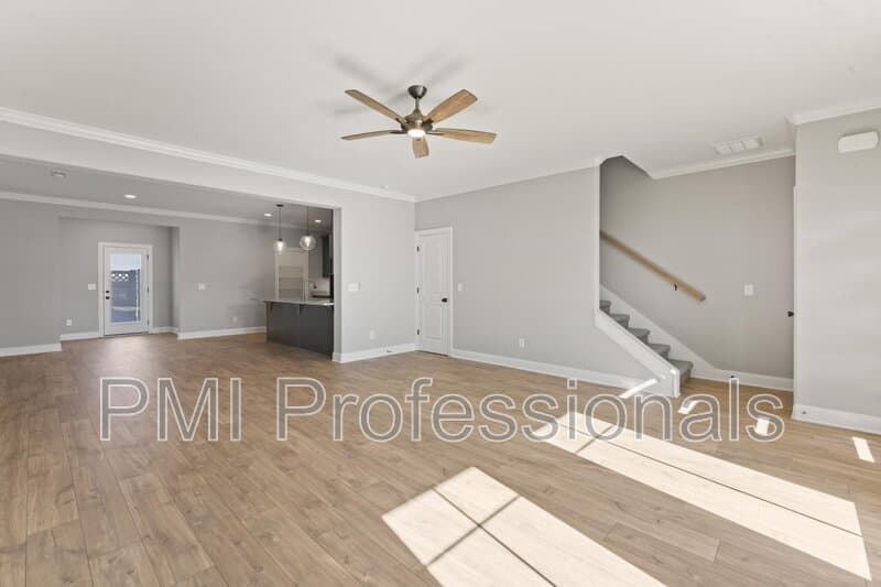 Murfreesboro Townhome: 2124 Gracie Bug Loop