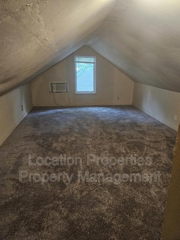 Lawrence Condo: 925 Alabama Street - C