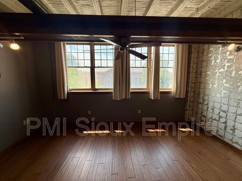 Sioux Falls Condo: 132 S Dakota