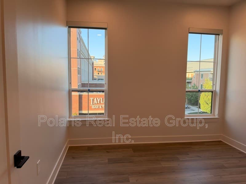 Carmel Condo: 925 Veterans Way