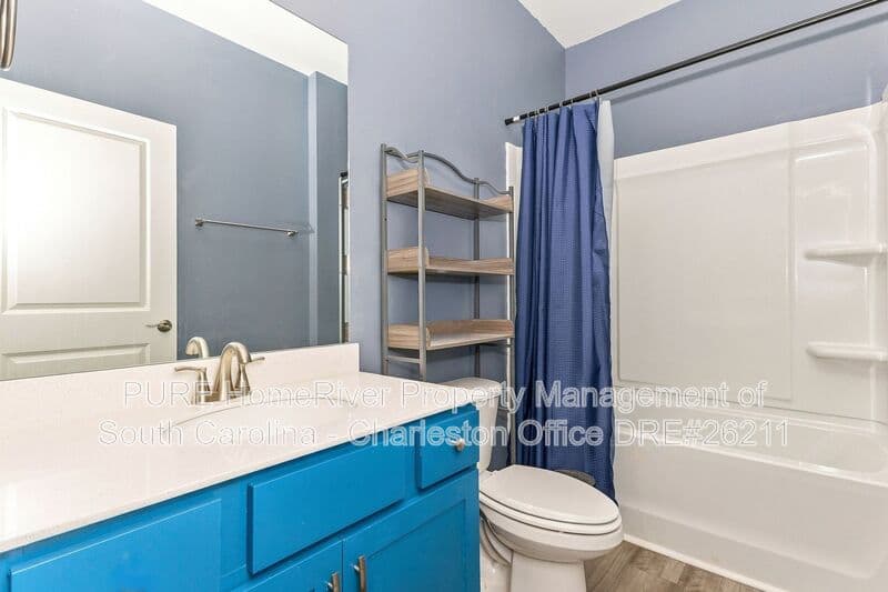 Summerville House: 484 Pender Woods Dr