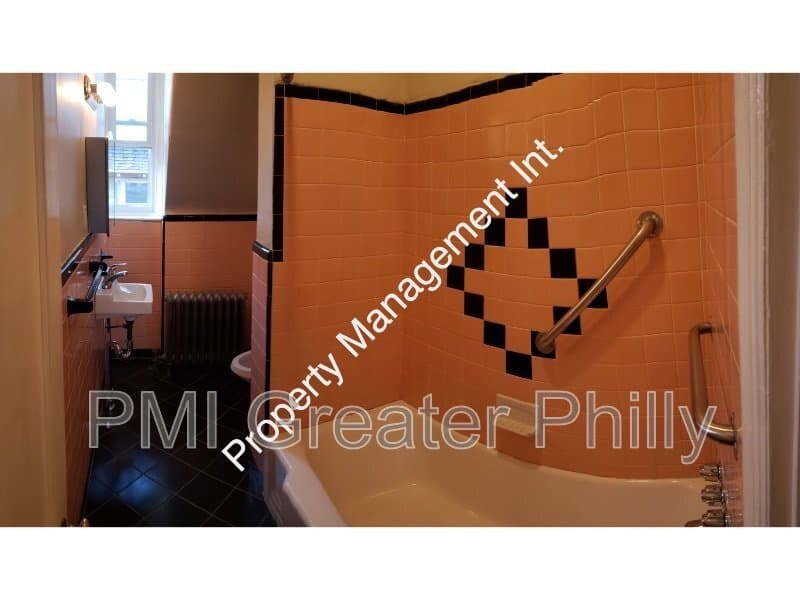 Philadelphia Condo: 1318 Arrott St