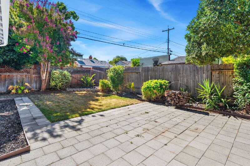 Sacramento House: 4311 Cabrillo Way