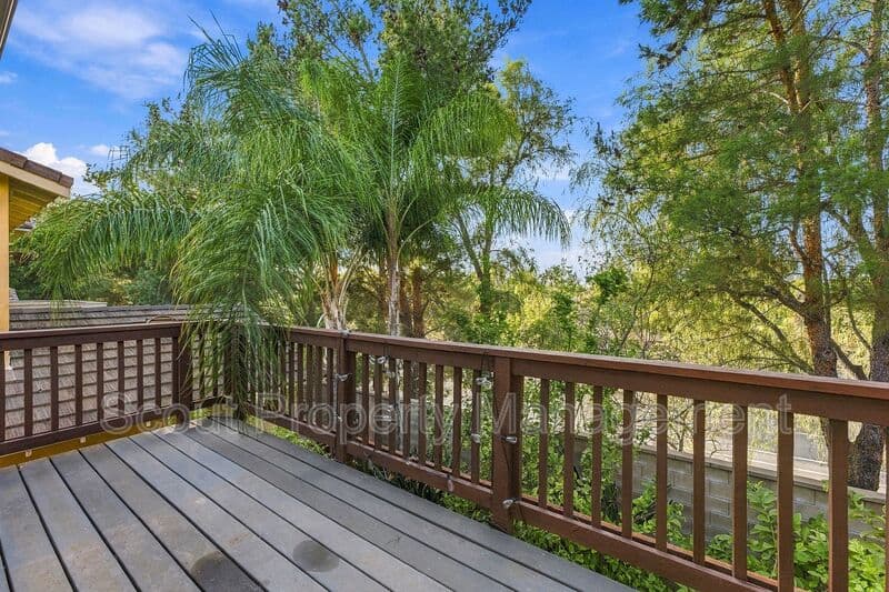 Temecula House: 40099 Annapolis Drive