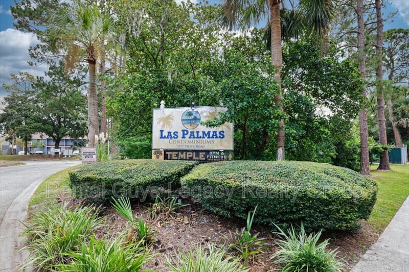 Jacksonville Townhome: 3517 Peeler Road