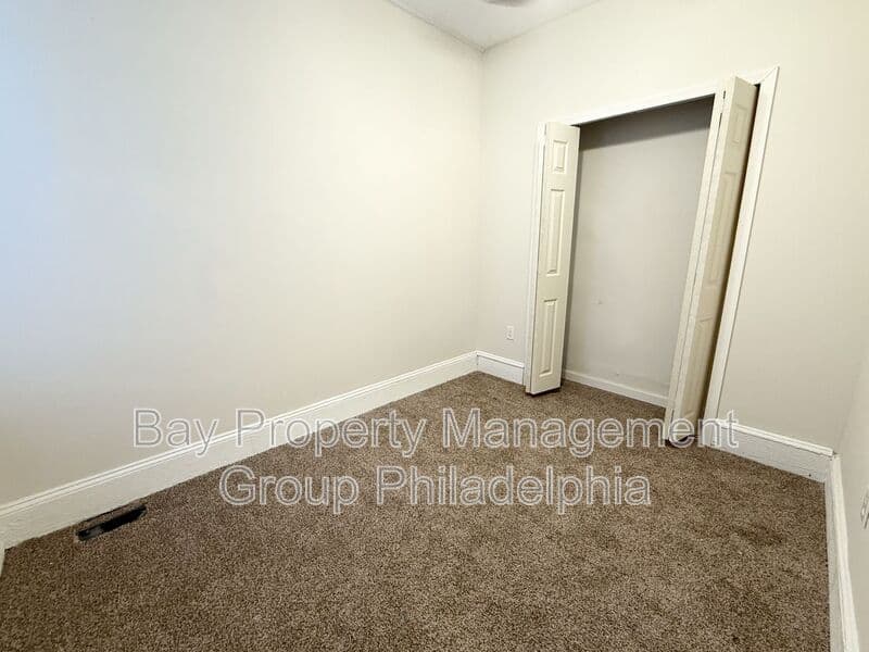 Philadelphia House: 2262 N Gratz St
