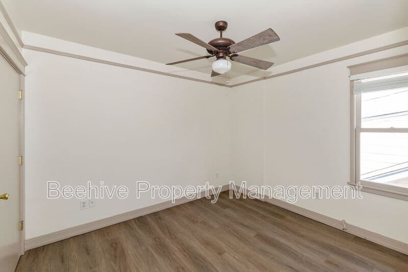 Phoenix House: 1301 W Monroe St