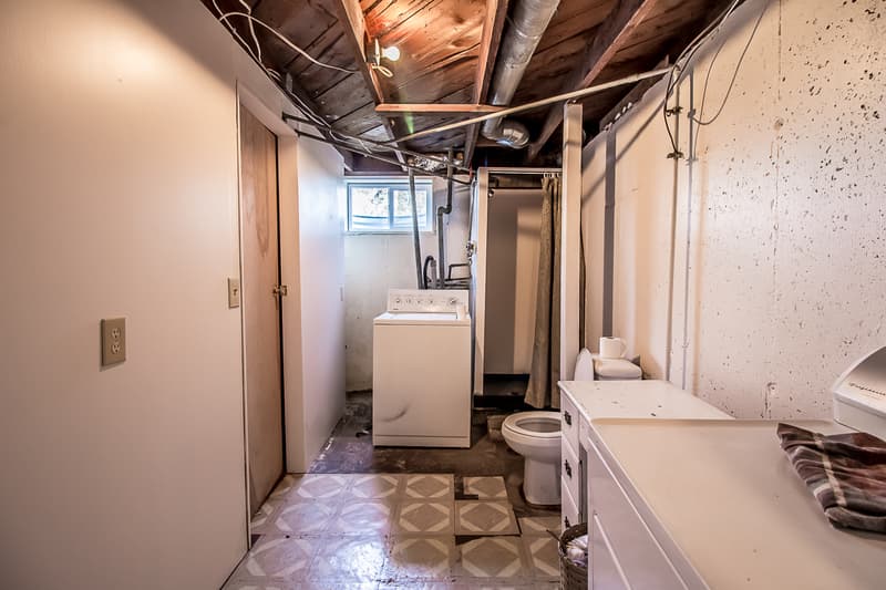 Spokane Valley House: 923 South Progress Road