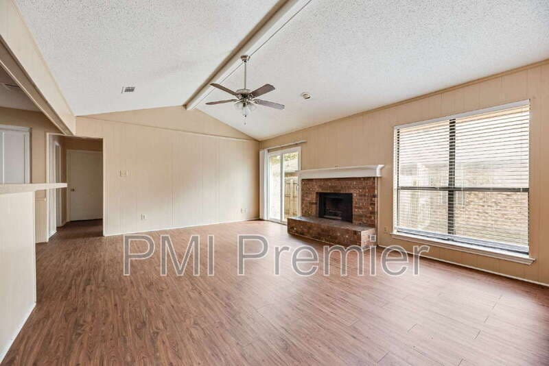 Dallas Condo: 4724 Berridge Ln
