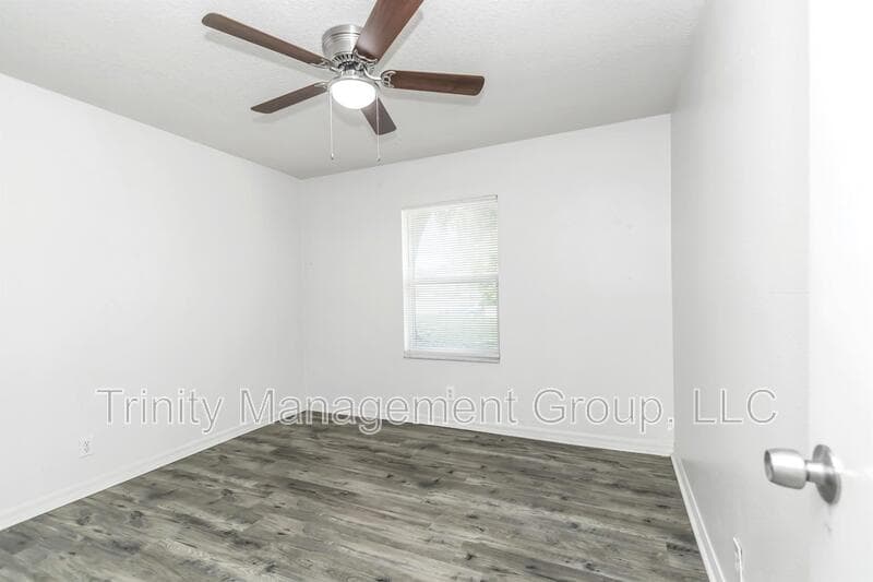 Ocala House: 2405 Southeast 46th Court