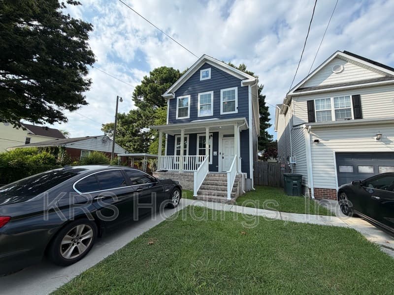 Norfolk House: 1010 Joyce Street