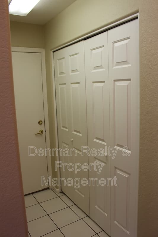 Chandler House: 807 W. Kesler Lane