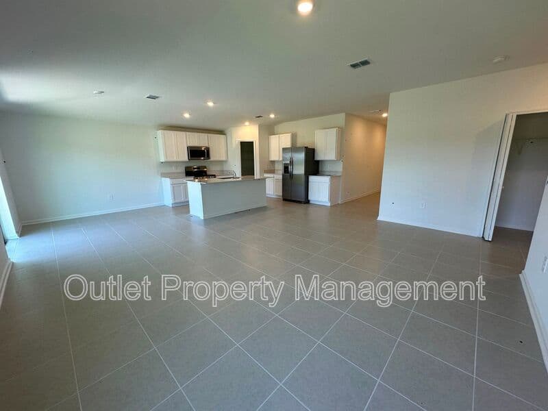 Eustis House: 1917 Pine Meadows Golfcourse Rd
