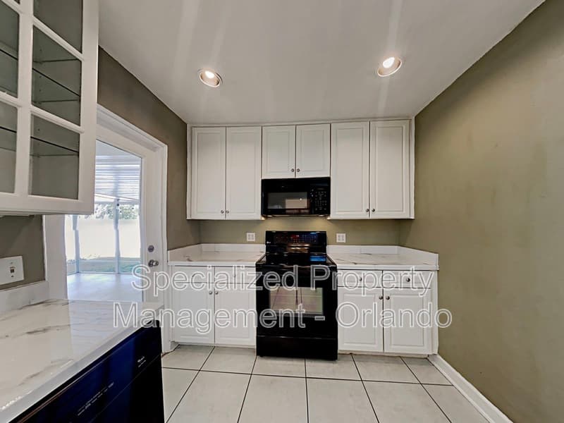 Winter Park House: 850 N Phelps Ave