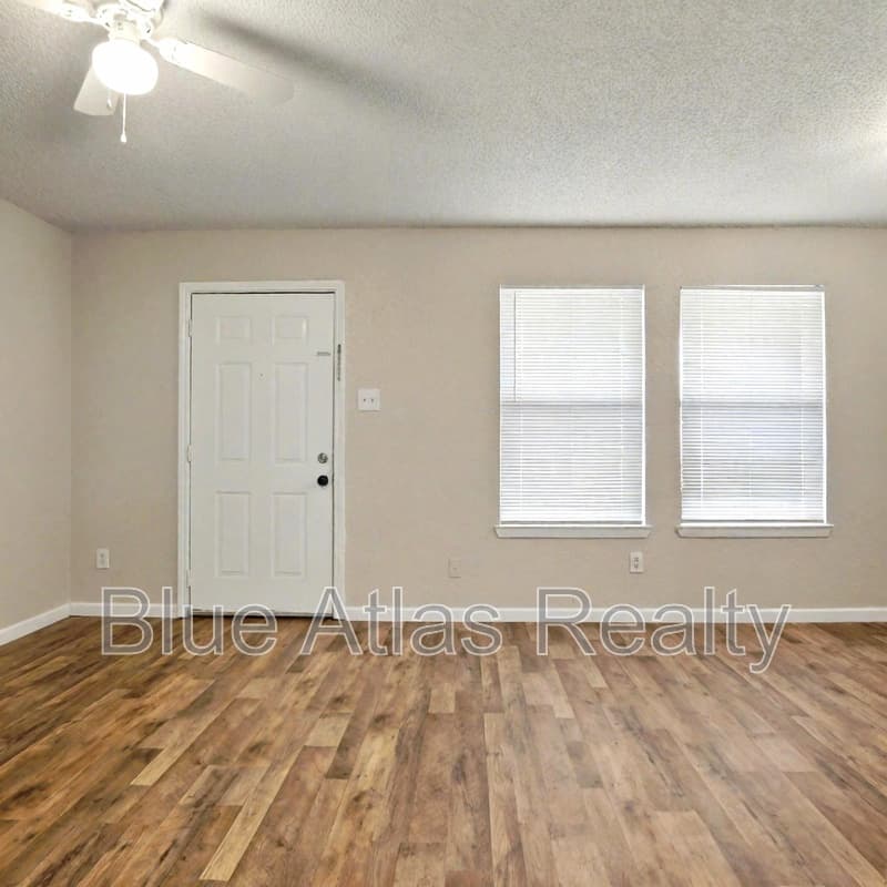 Fort Worth House: 5519 Wellesley Avenue - 1