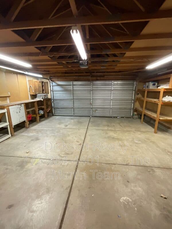 Sparks House: 3268 Bunker Hill Lane