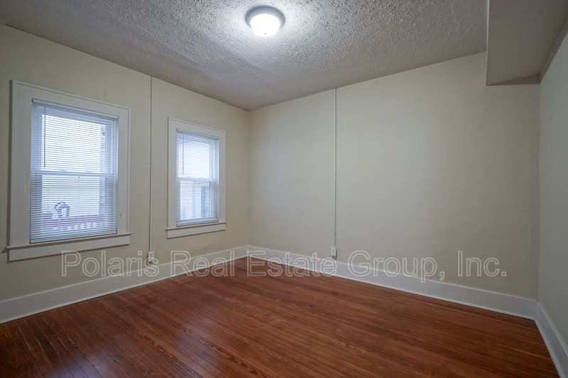 Lebanon Condo: 208 W Williams St