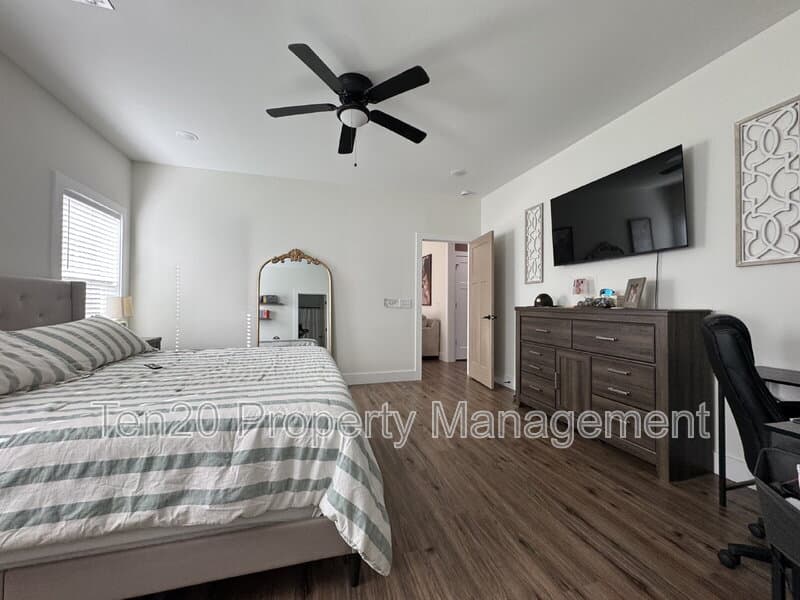 Phenix City House: 3405 South Seale Road