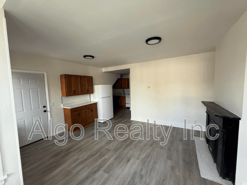 Saint Paul Condo: 359 Maria Avenue - 3
