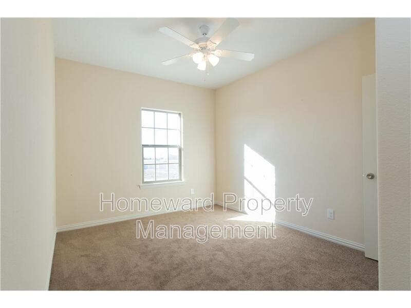 Irving House: 4004 Hanaa Court